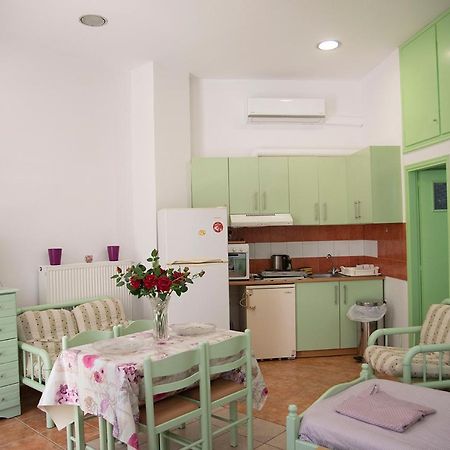 Stavros Studio Apartment In Kos Town Ngoại thất bức ảnh