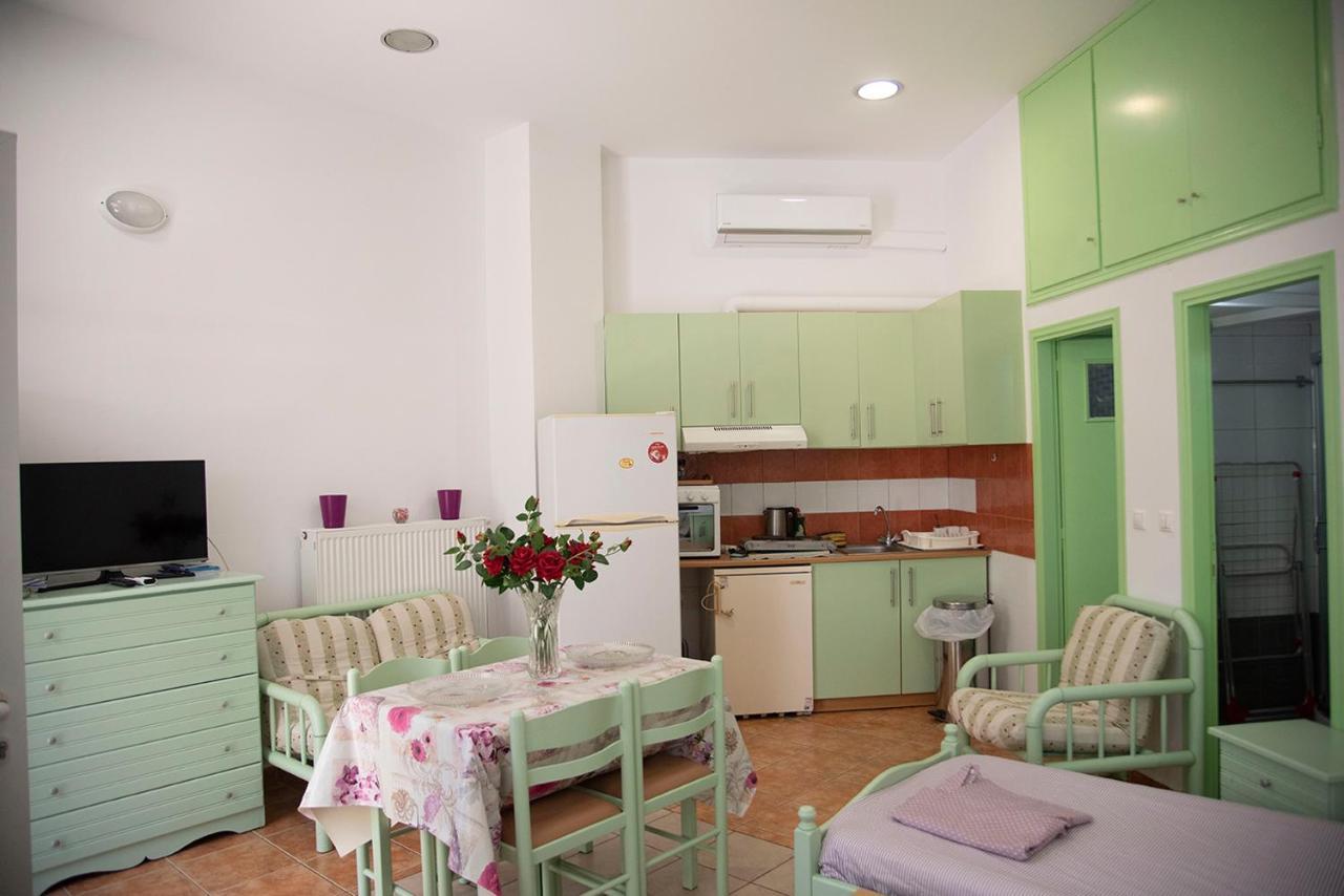 Stavros Studio Apartment In Kos Town Ngoại thất bức ảnh